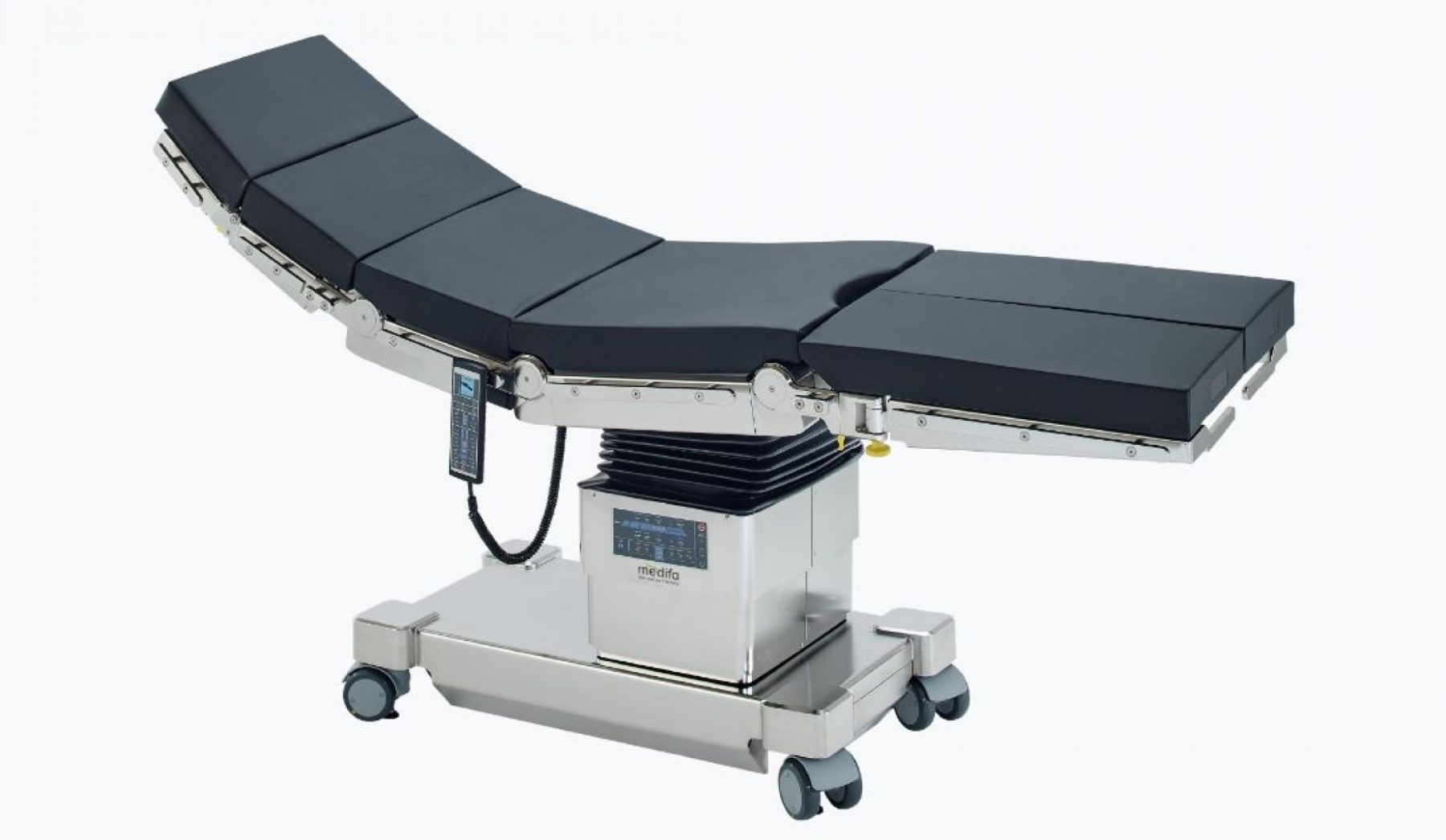 Tables d'opération et de consultation gynéco/urologie